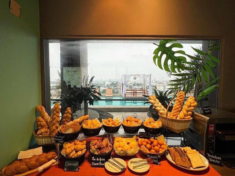 Ghl Hotel Montería Екстериор снимка A selection of dim sum